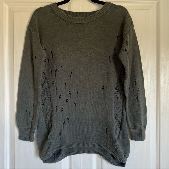 Women’s Nordstrom Rubbish Distressed Khaki Pullover Sweater - Small - Picture 1 of 7